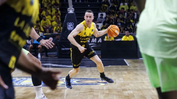 NBA初代老六，42歲進入生涯巔峰？！