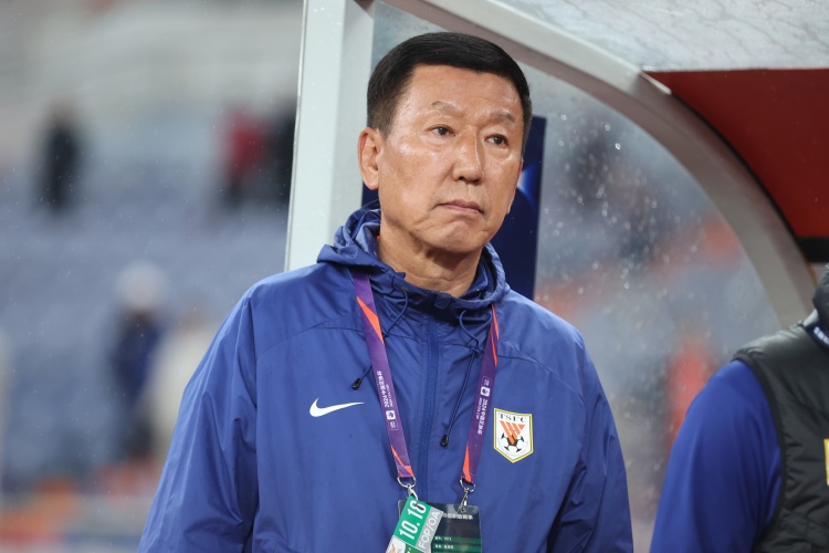 崔康熙：間歇期被抽調(diào)了很多球員訓練受影響，國腳每人狀態(tài)不同